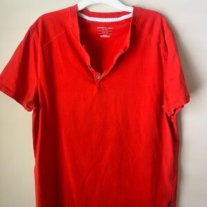 Kenneth Cole Red Short Sleeve Tee